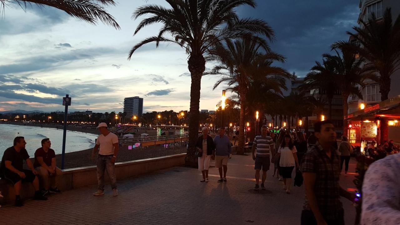 Apartment Center Salou Near Port Aventura Extérieur photo
